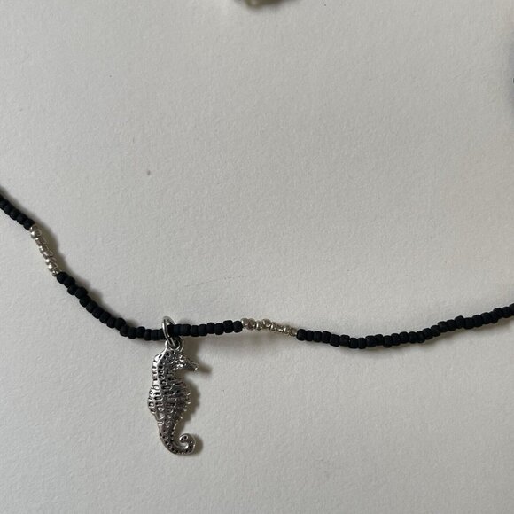 Handmade Necklace Silver Tone Sea Horse Black Bead Dainty Nautical Beach Womens - Picture 2 of 4
